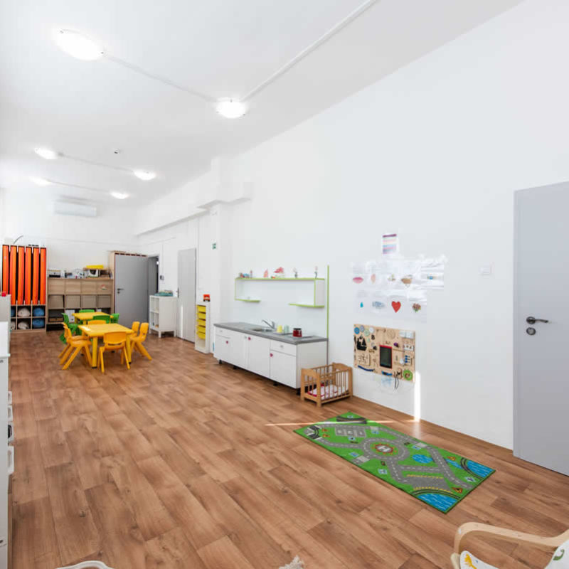 Miniškolka Adis centrum