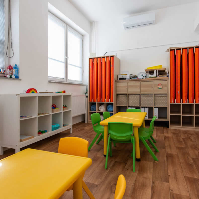 Miniškolka Adis centrum