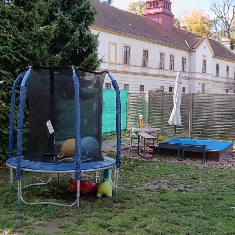 Little England Academy školka